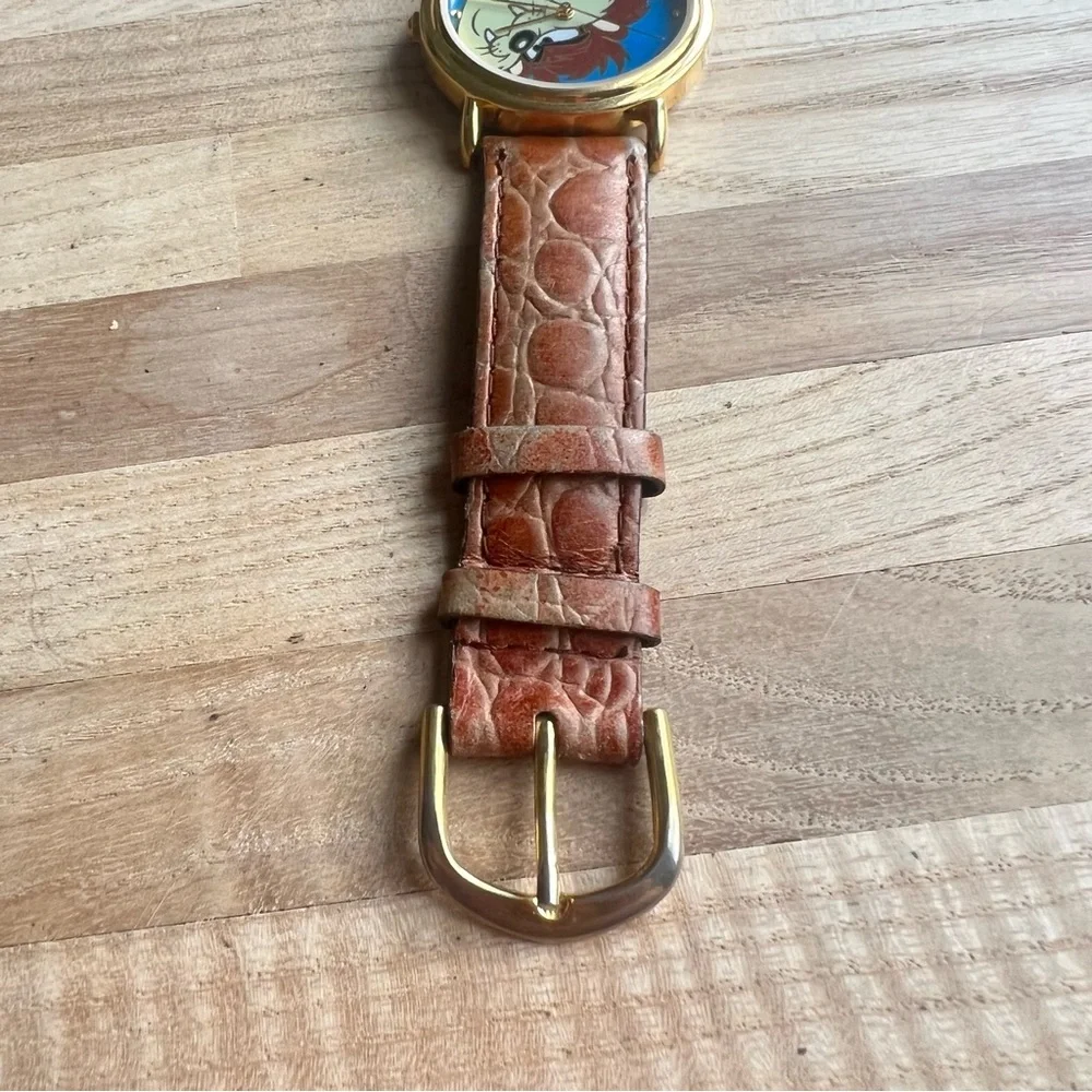 Vintage Armitron Taz Tasmanian Devil Looney Tunes watch NEW BATTERY